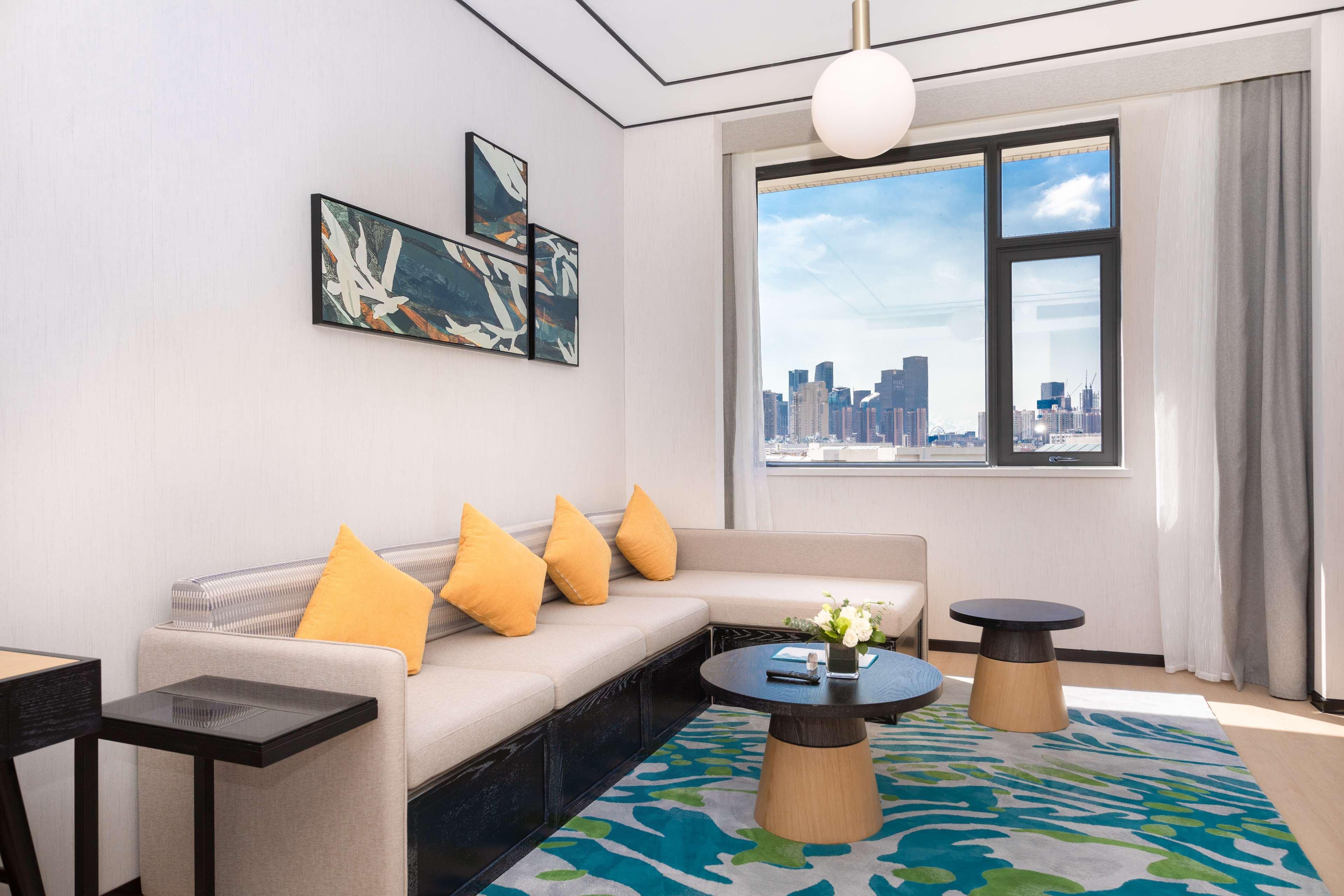 Hilton Garden Inn Shenzhen Nanshan Avenue Exteriör bild
