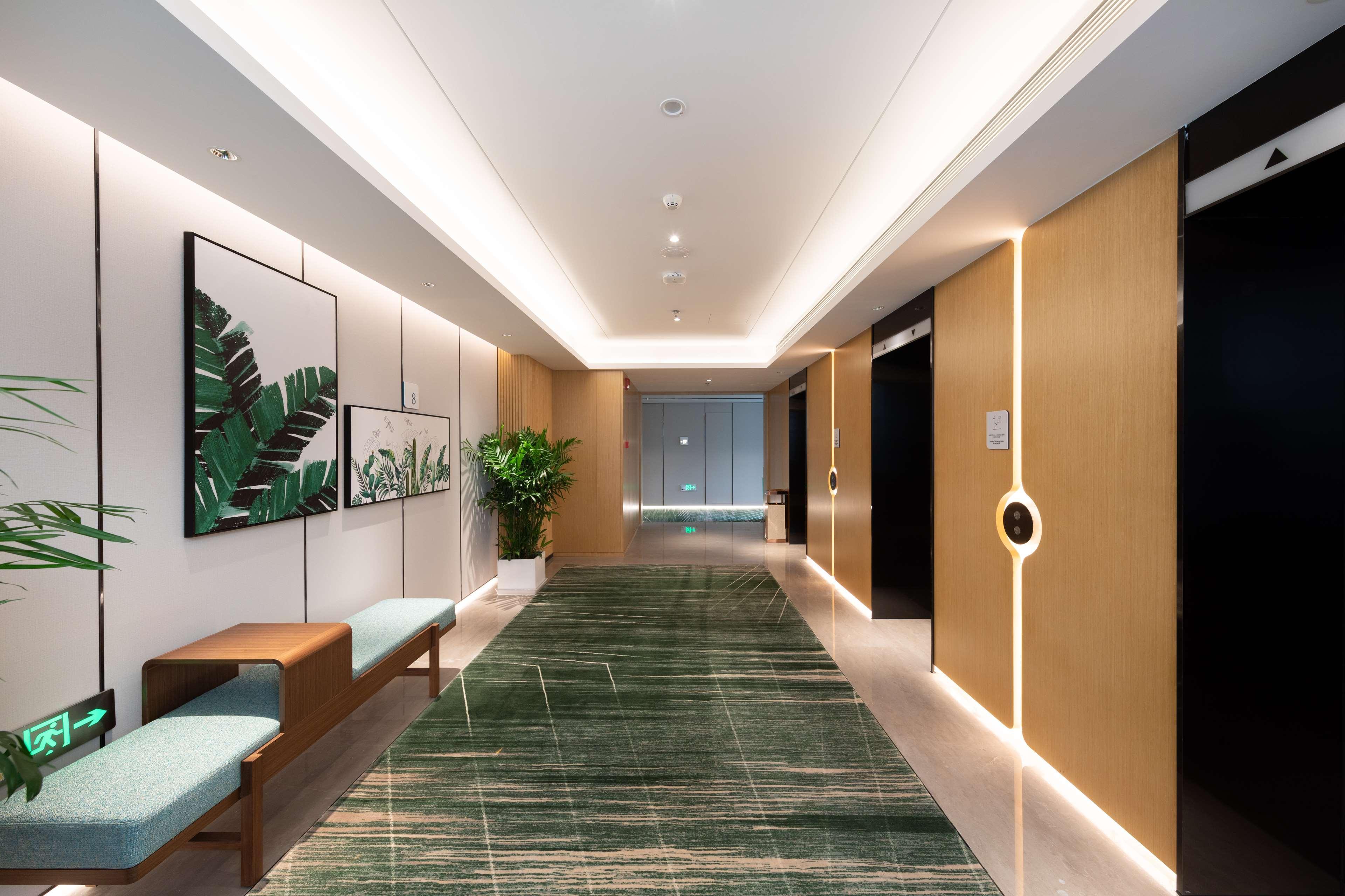 Hilton Garden Inn Shenzhen Nanshan Avenue Exteriör bild