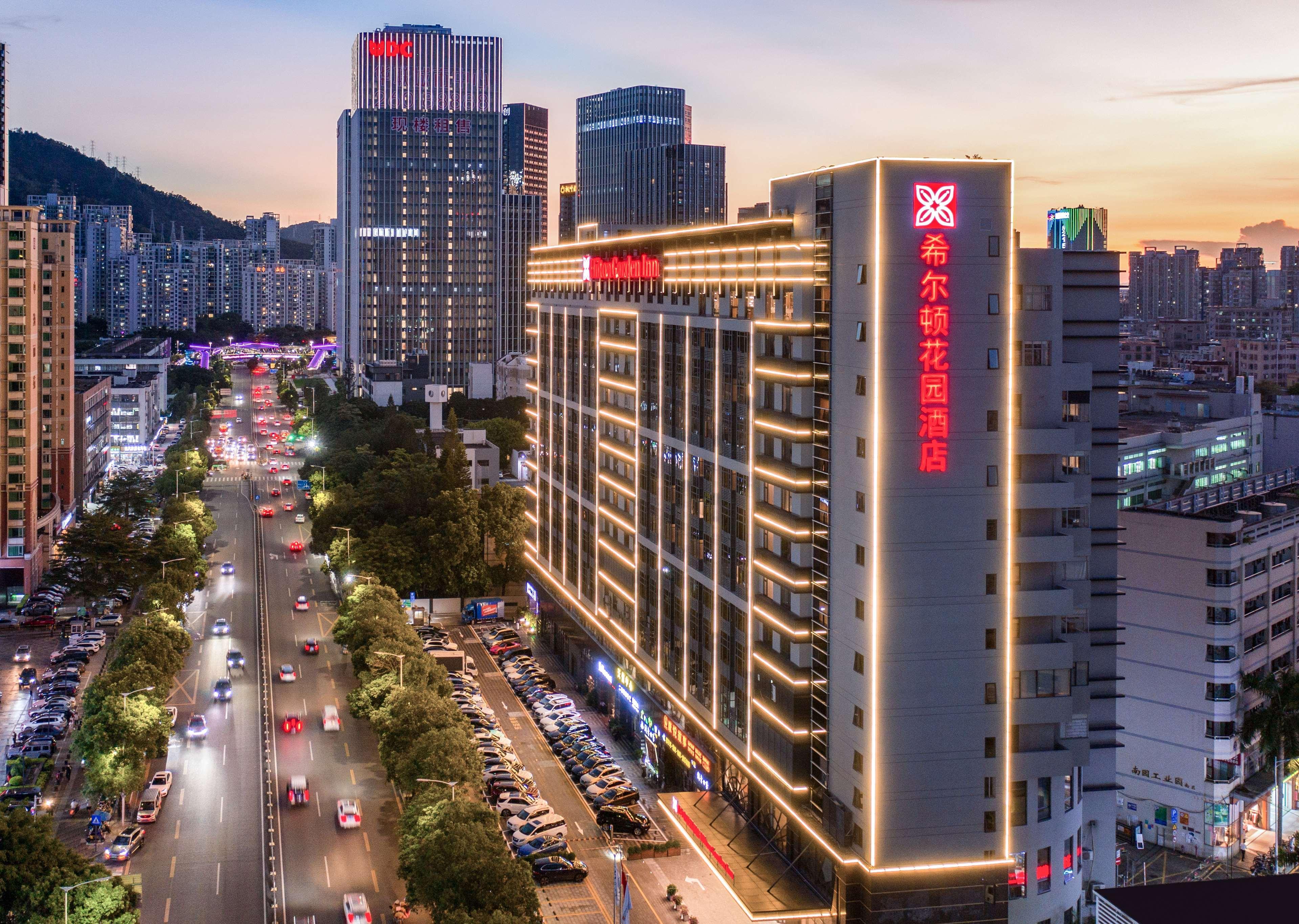 Hilton Garden Inn Shenzhen Nanshan Avenue Exteriör bild