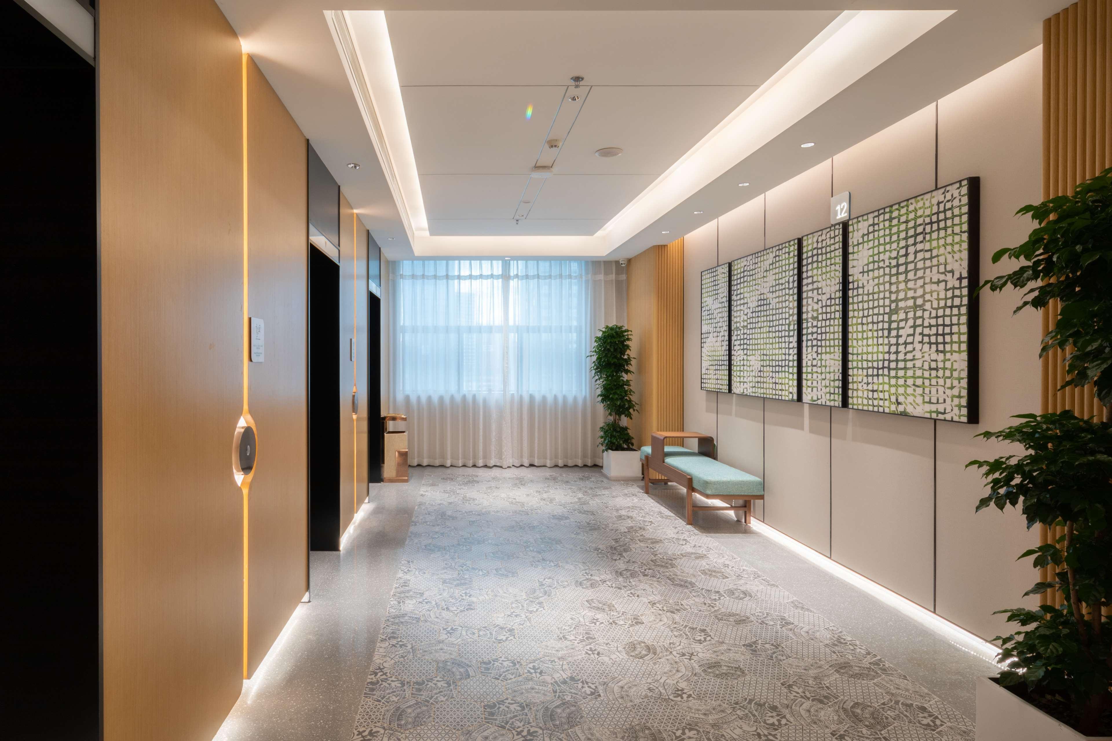 Hilton Garden Inn Shenzhen Nanshan Avenue Exteriör bild