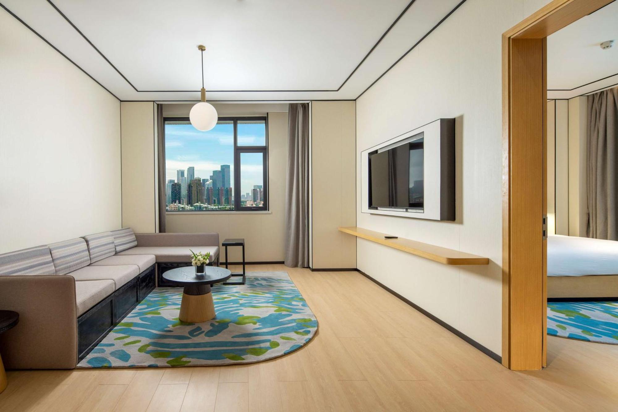 Hilton Garden Inn Shenzhen Nanshan Avenue Exteriör bild