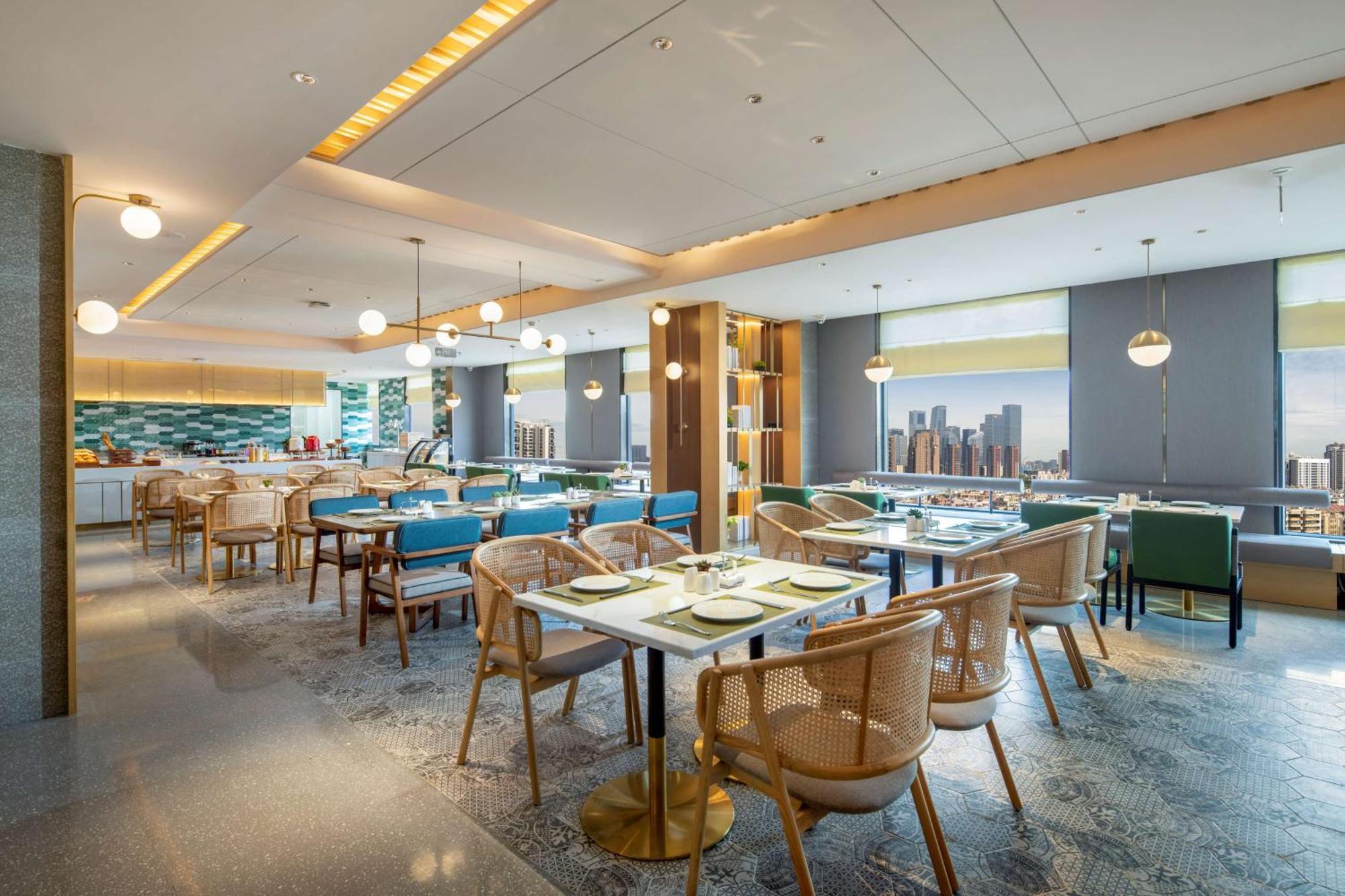 Hilton Garden Inn Shenzhen Nanshan Avenue Exteriör bild